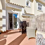 Montesol Con Vistas Al Mar Y Montana Holiday home Calpe